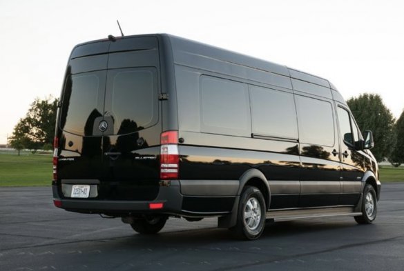 2016 Mercedes-Benz 2500 Limo Bus for Sale in Bakersfield, CA - Photo 2