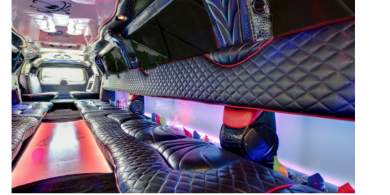 2007 Cadillac Escalade Limousine for Sale in LAKELAND, Florida, US - Photo 4