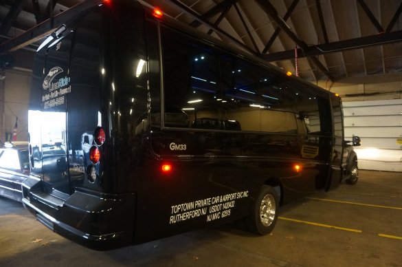 2018 Ford F550 Shuttle Bus for Sale in Clifton, NJ - Main Photo