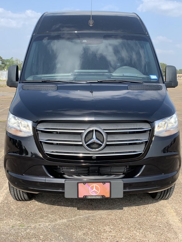 2019 Mercedes-Benz Sprinter Van 2500 Sprinter for Sale in Houston, TX - Photo 3