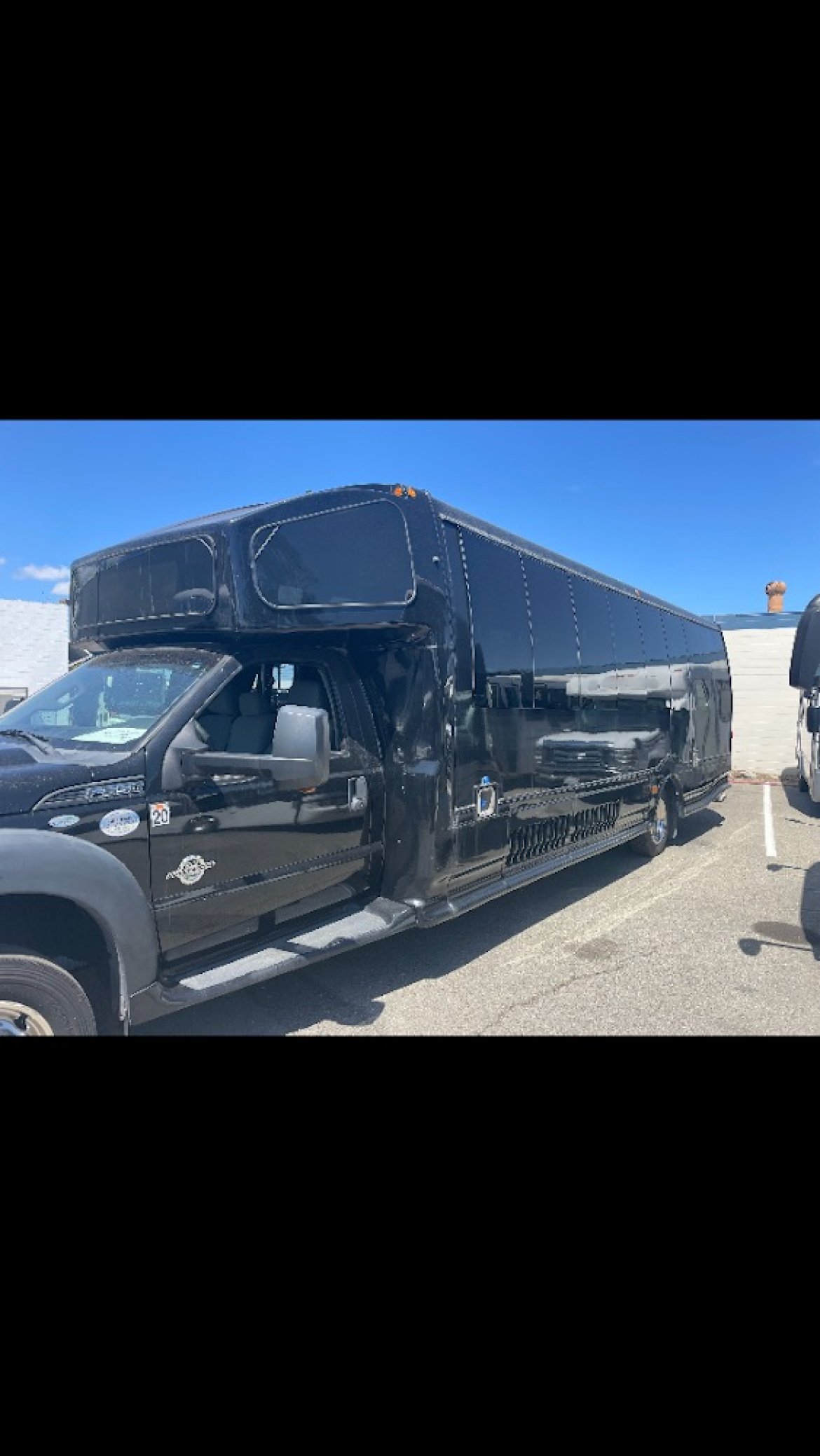 Executive Shuttle for sale: 2012 Ford F550 by Turtle Top