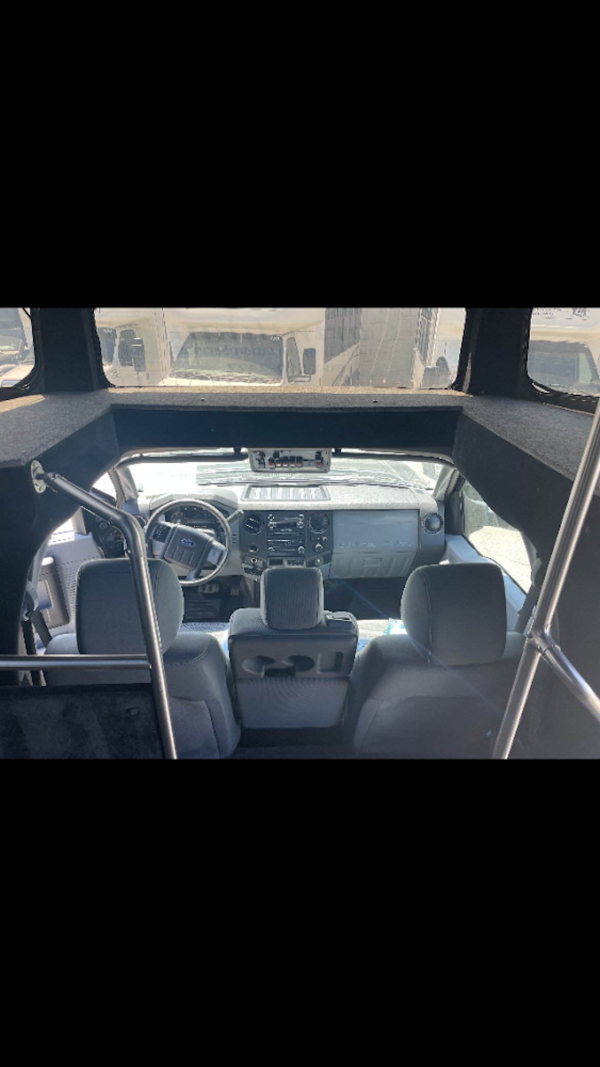 Executive Shuttle for Sale in Anahiem, CA - Photo 4