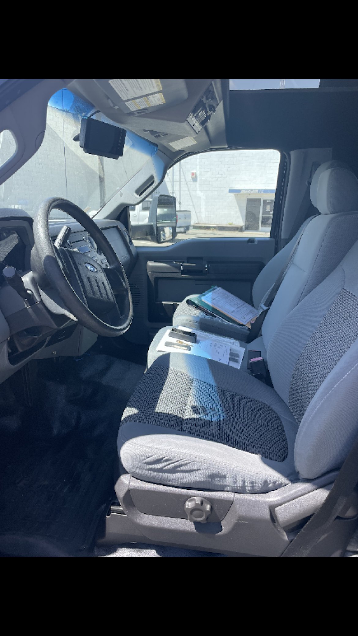 Executive Shuttle for Sale in Anahiem, CA - Photo 5