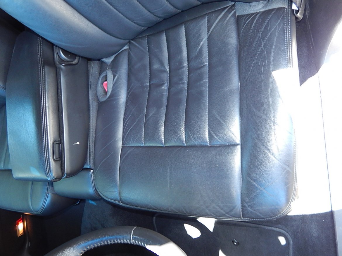 Photo of Limousine for sale: 2010 Lincoln Town Car Executive L