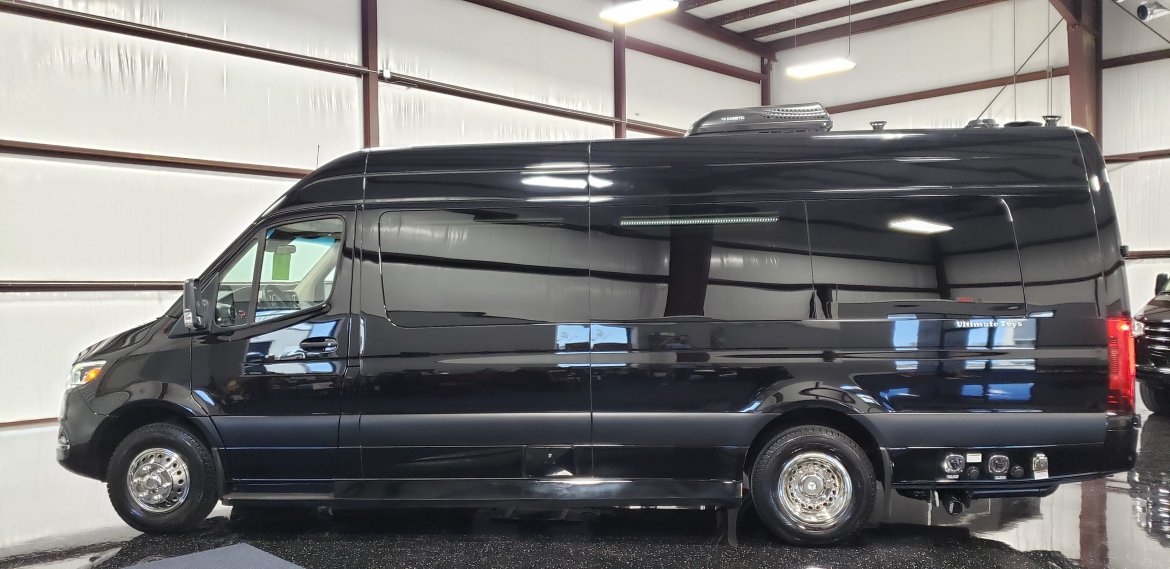 Sprinter for Sale in Houston, TX - Photo 4