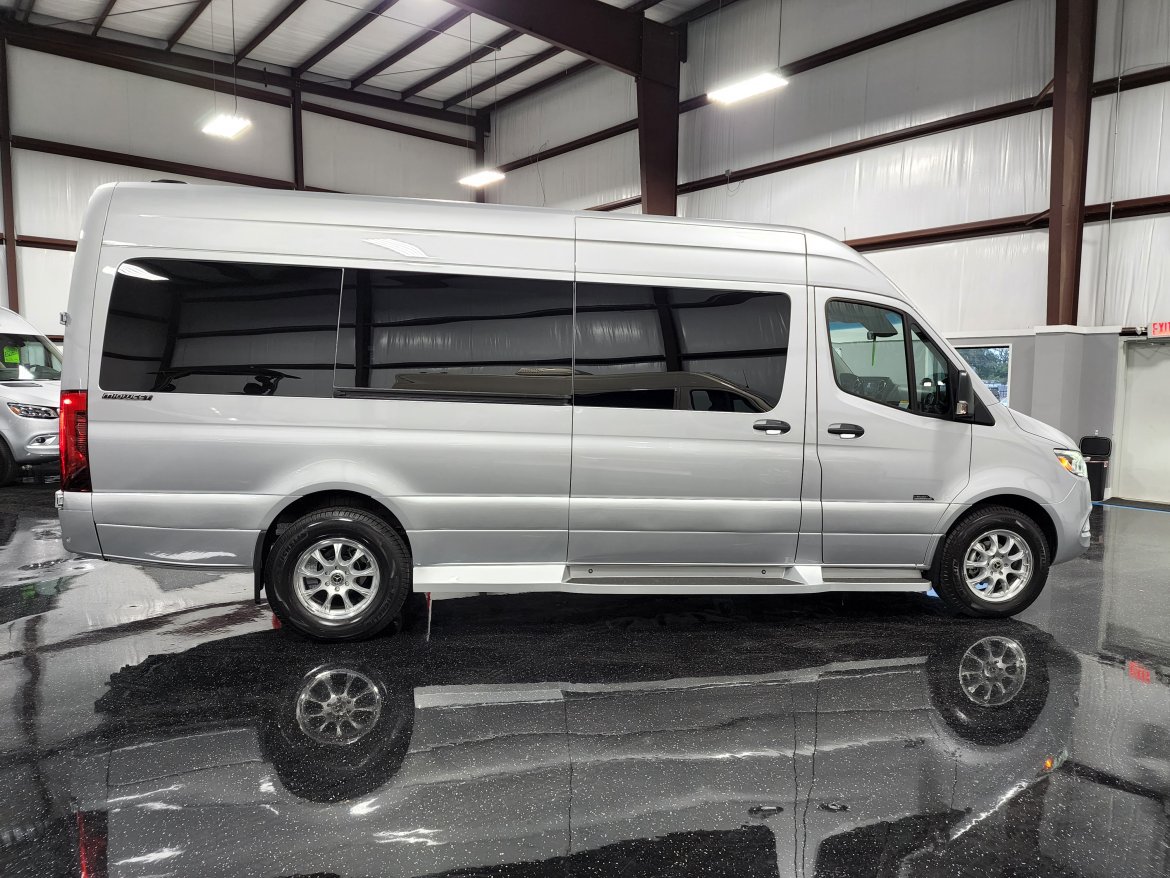 Sprinter for Sale in Houston, TX - Photo 4