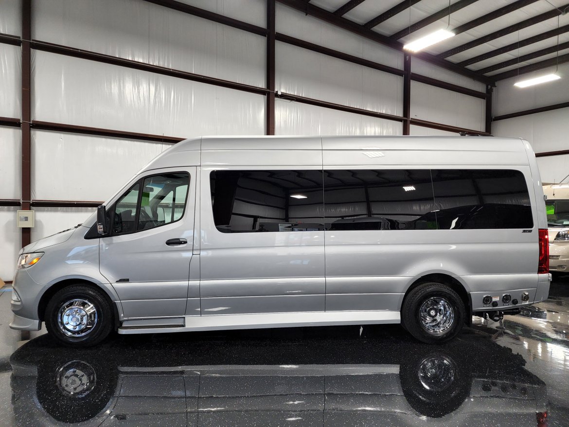 Sprinter for Sale in Houston, TX - Photo 4