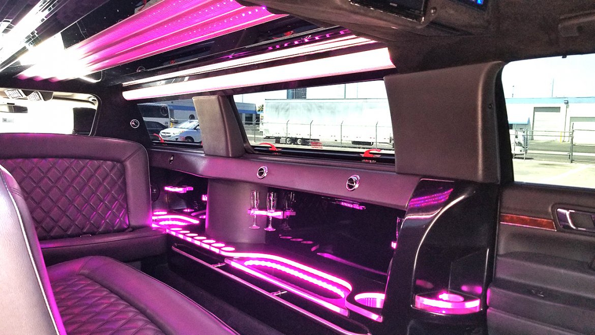 Limousine for Sale in Las Vegas, NV - Photo 16