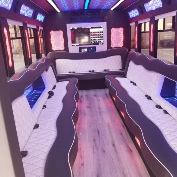 2019 Ford E-450 Limo Bus for Sale in fontana, CA - Main Photo