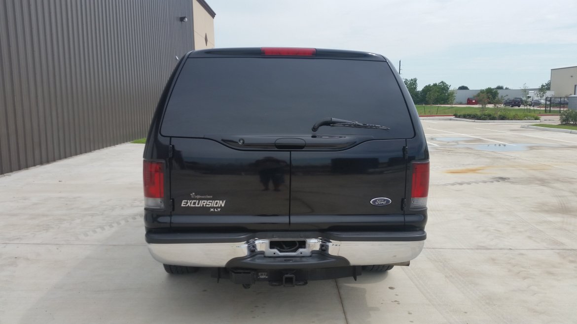 Photo of CEO SUV Mobile Office for sale: 2003 Ford Excursion XLT by LA Custom Coach