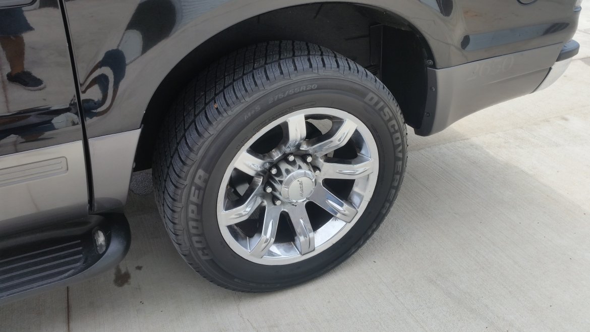 Photo of CEO SUV Mobile Office for sale: 2003 Ford Excursion XLT by LA Custom Coach