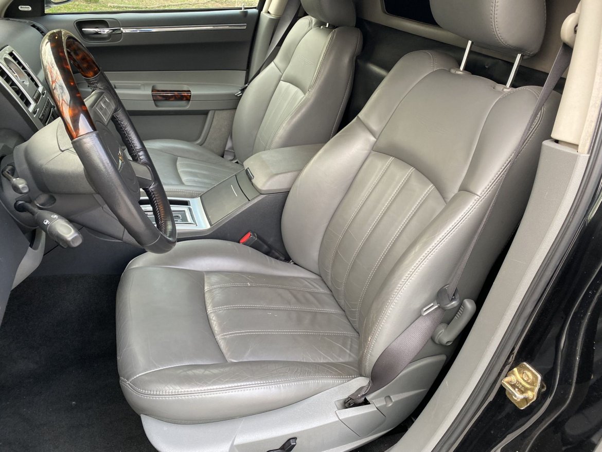 Limousine for Sale in Waterloo, NE - Photo 15