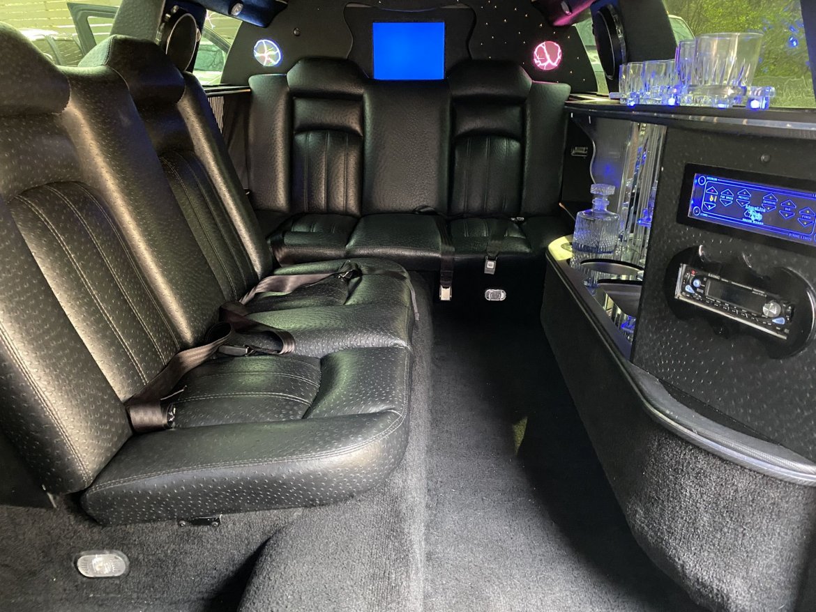 Limousine for Sale in Waterloo, NE - Photo 27
