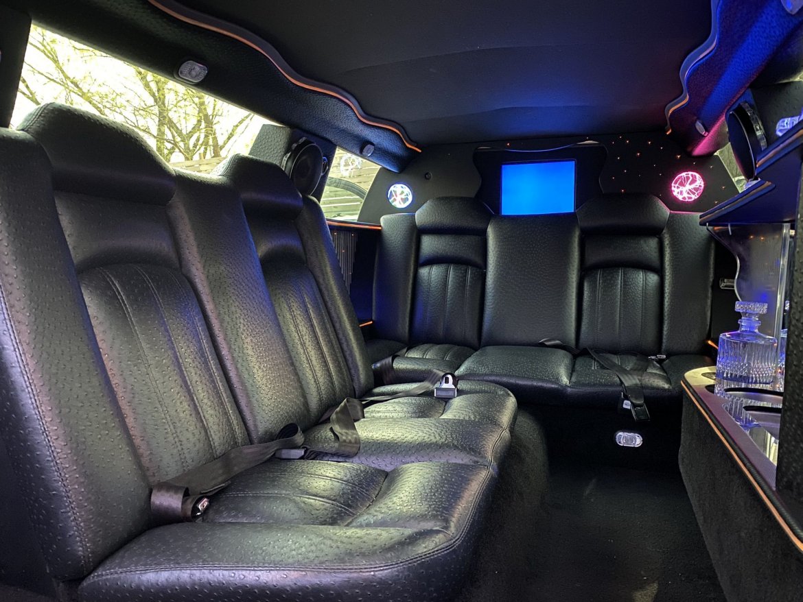 Limousine for Sale in Waterloo, NE - Photo 32