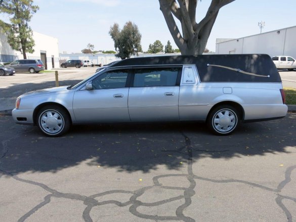 2000 Cadillac Deville Statesman Funeral for Sale in Carson, CA - Photo 3