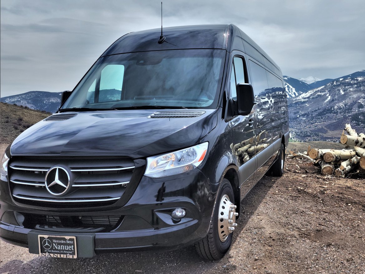 Executive Shuttle for Sale in Avon, CO - Photo 4