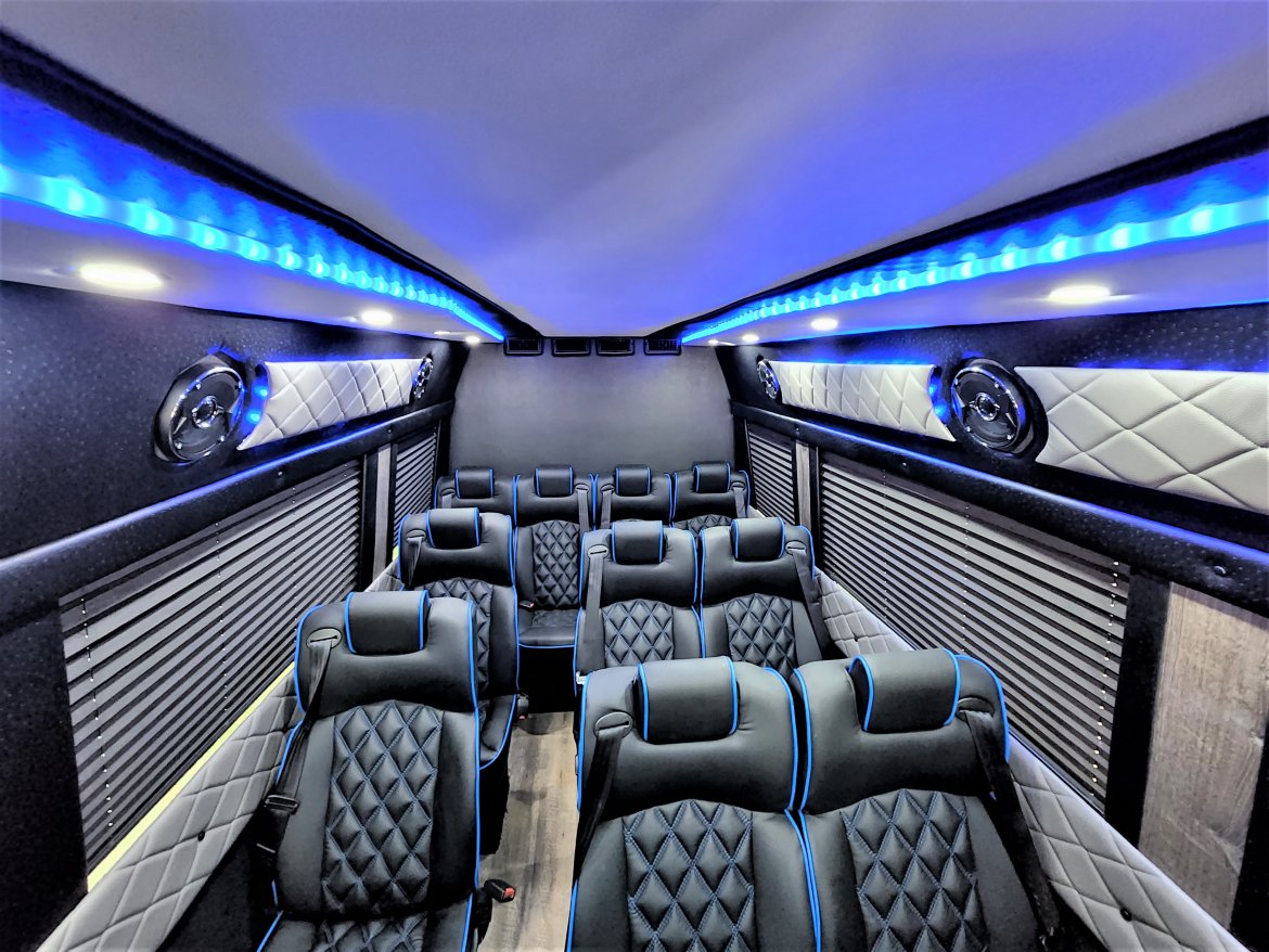 Executive Shuttle for Sale in Avon, CO - Photo 12
