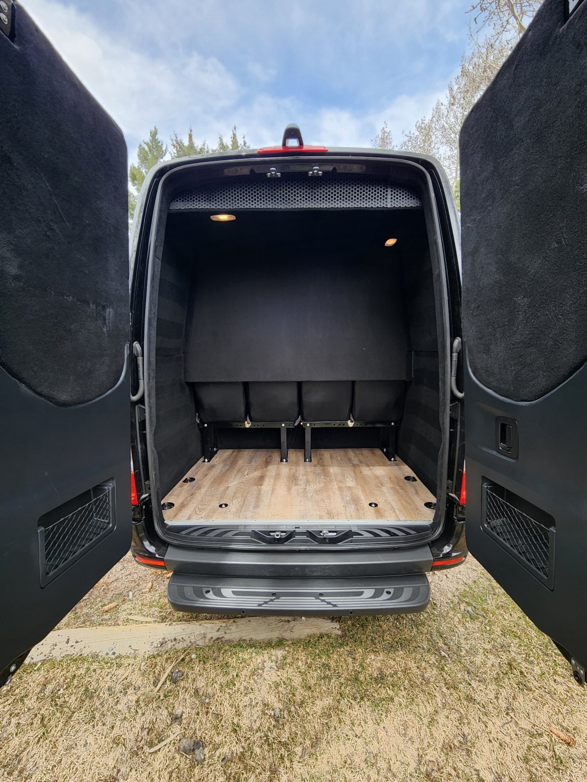 Executive Shuttle for Sale in Avon, CO - Photo 19