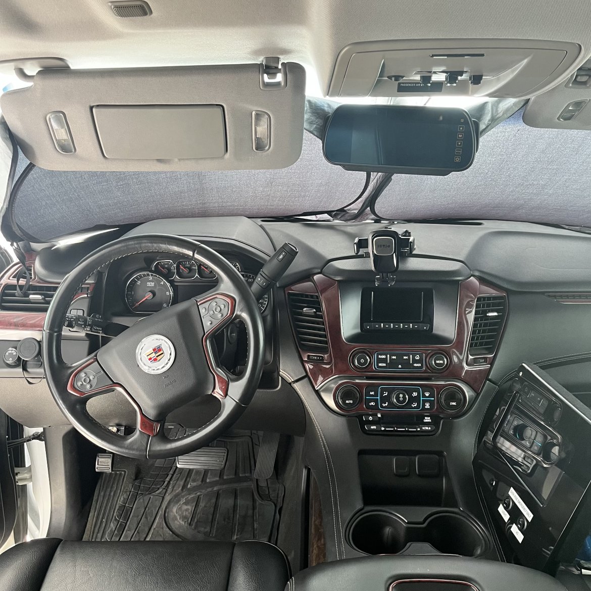 SUV Stretch for Sale in Nashville, TN - Photo 26