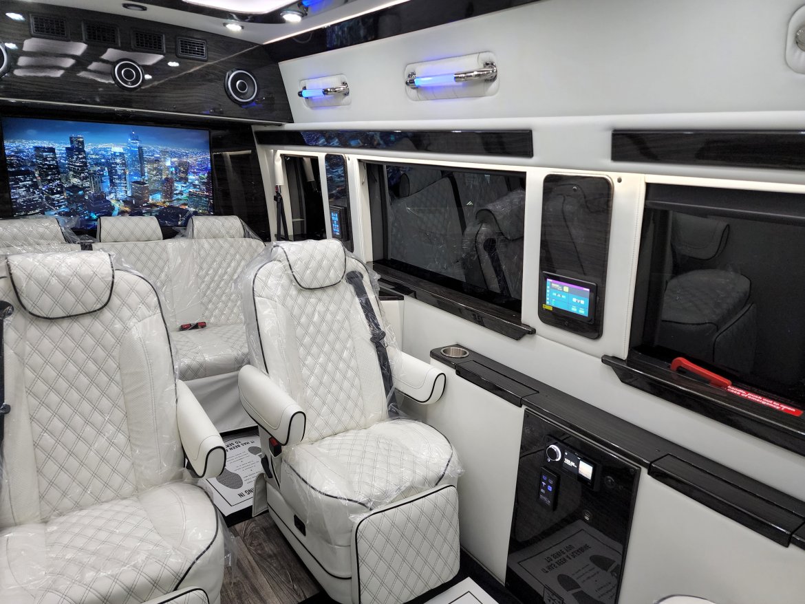 Sprinter for Sale in Houston, TX - Photo 23