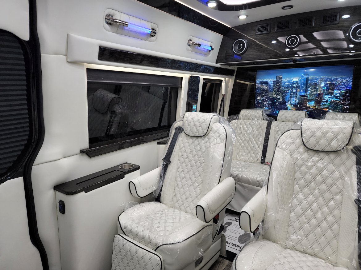 Sprinter for Sale in Houston, TX - Photo 24
