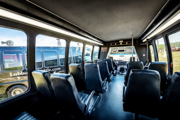 2010 Ford E450 Limo Bus for Sale in Lubbock, TX - Photo 2