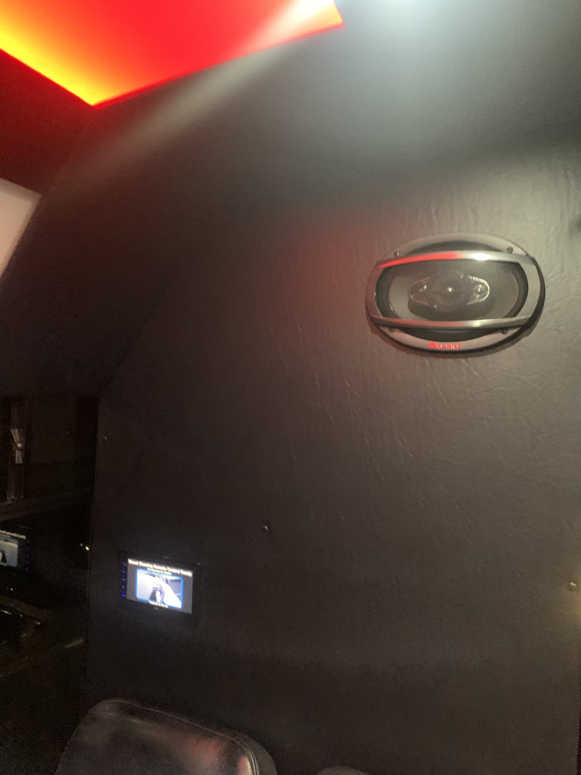 Limo Bus for Sale in Harrison Twp, MI - Photo 7