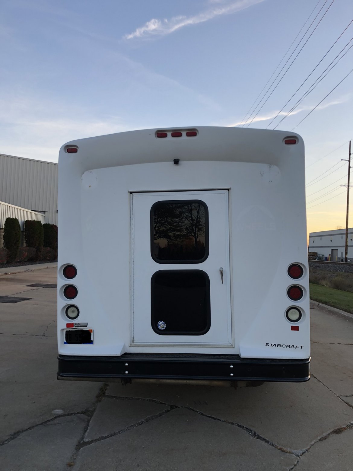 Limo Bus for Sale in Harrison Twp, MI - Photo 14