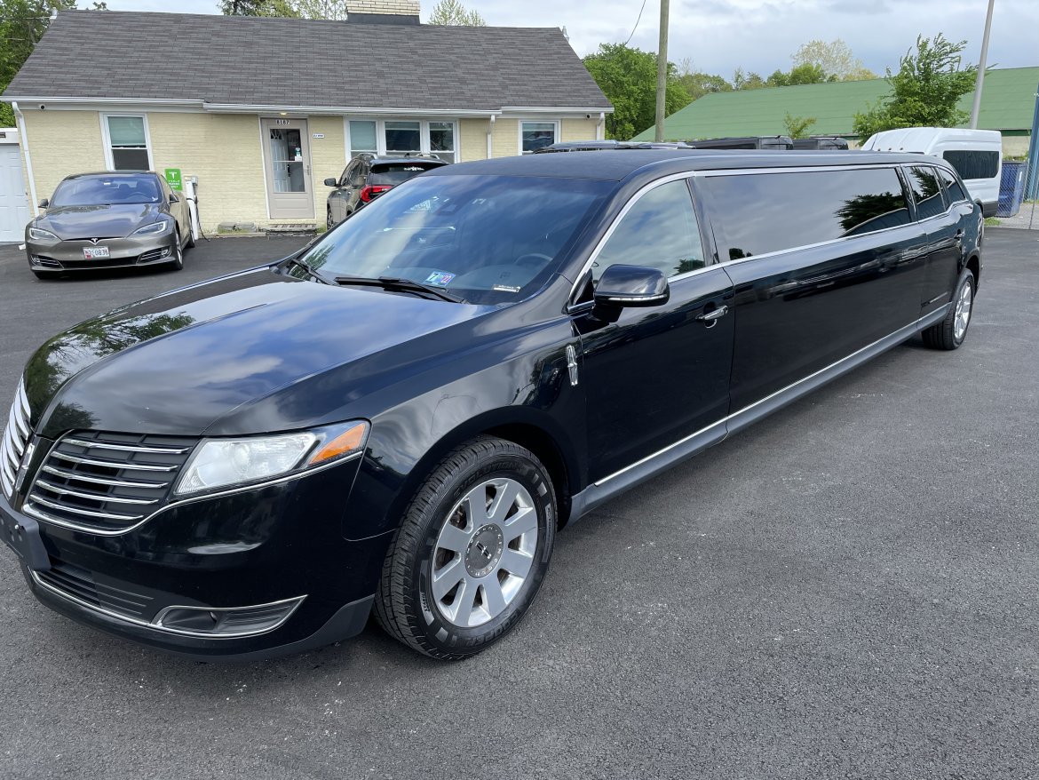 Limousine for Sale in Pasadena, MD - Photo 4