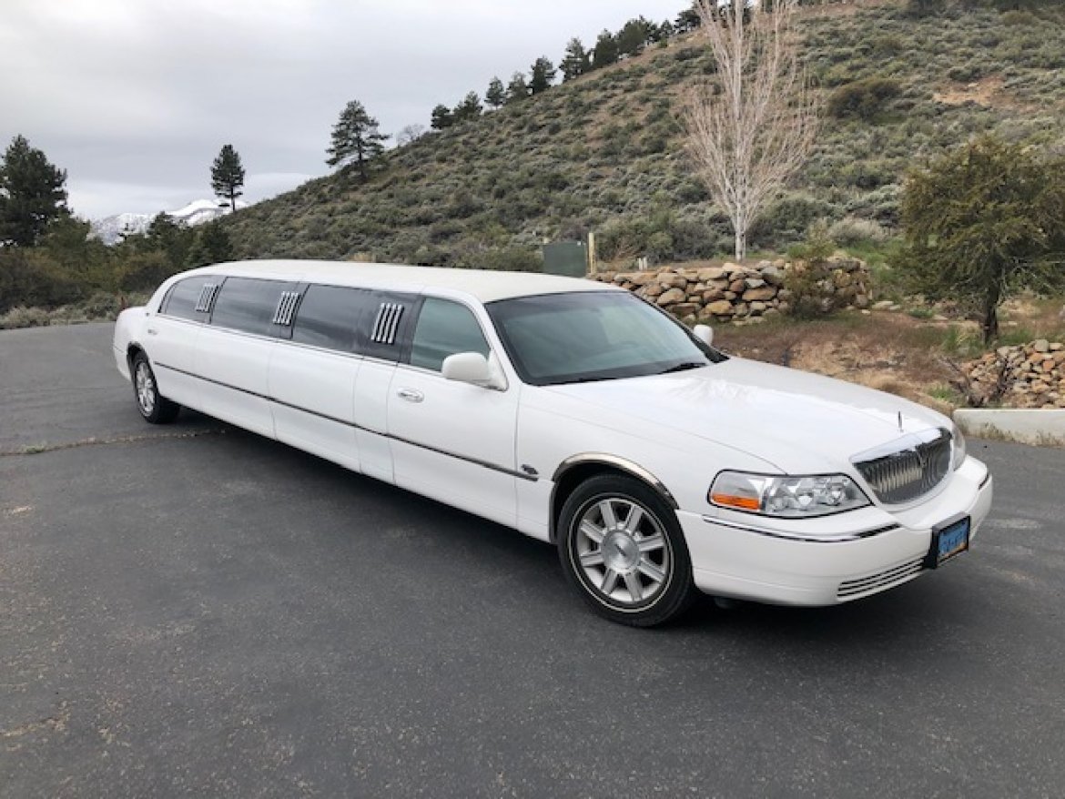 Limousine for Sale in Reno, NV - Photo 4