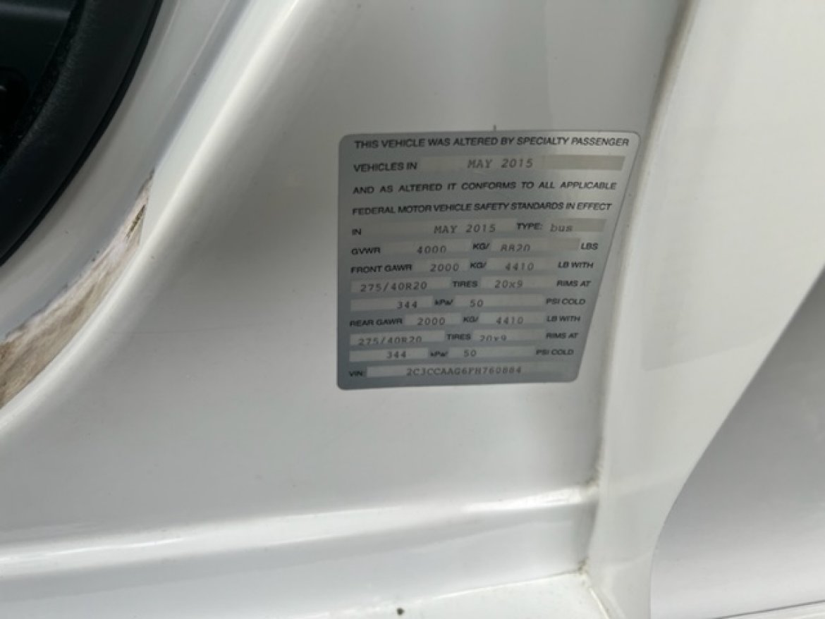 Limousine for Sale in Hillside, NJ - Photo 11