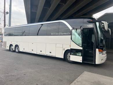 2013 Mercedes Setra S417 Coach Bus with a used engine 180k mile reduced price - Send offer