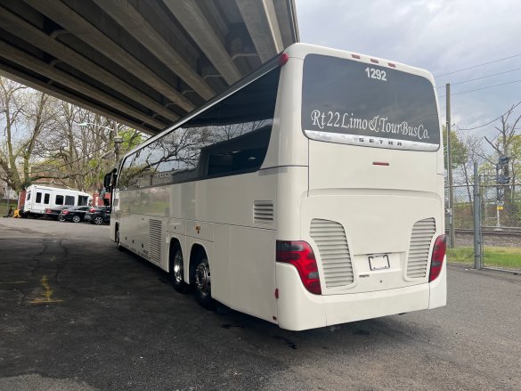 2013 Mercedes Setra S417 Coach Bus with a used engine 180k mile reduced price - Send offer