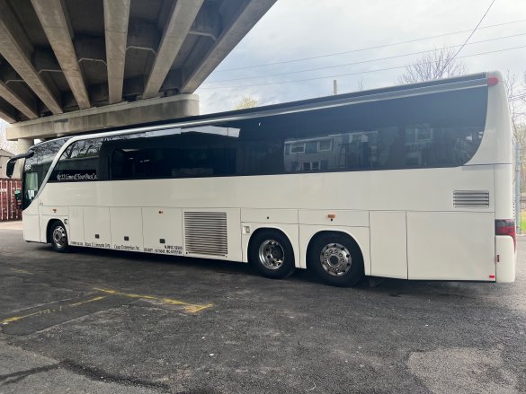 2013 Mercedes Setra S417 Coach Bus with a used engine 180k mile reduced price - Send offer