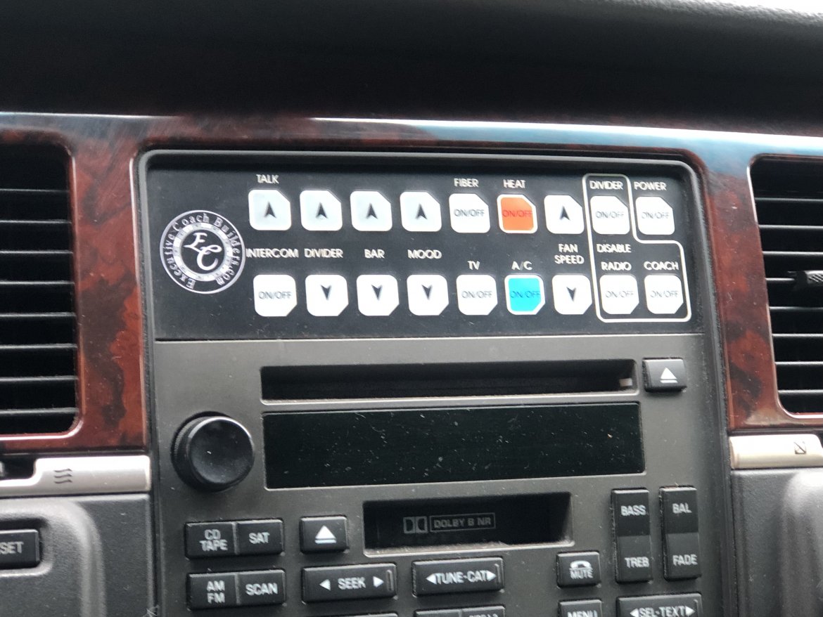 Limousine for Sale in Johnson City, NY - Photo 34