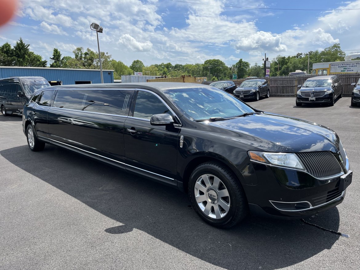 Limousine for Sale in Pasadena, MD - Photo 4