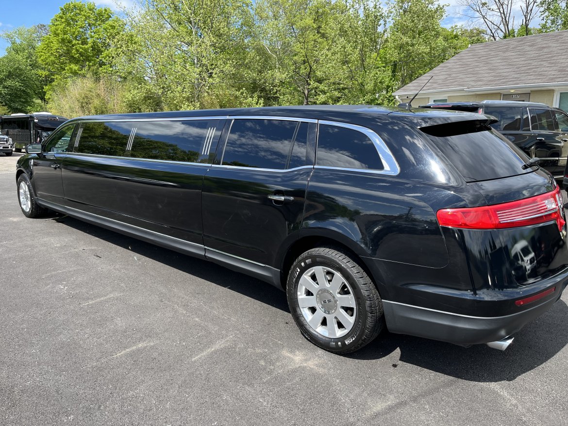 Limousine for Sale in Pasadena, MD - Photo 2