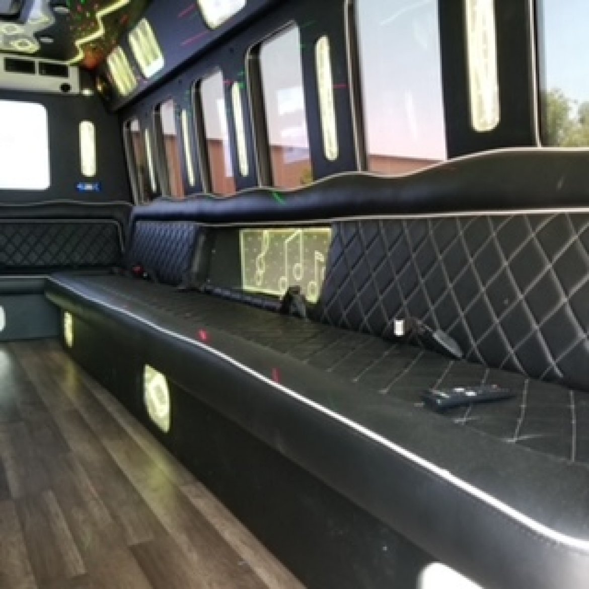 Limo Bus for Sale in fontana, CA - Photo 15