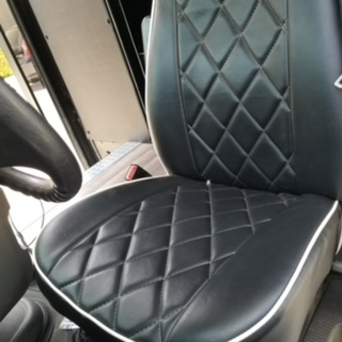 Limo Bus for Sale in fontana, CA - Photo 17