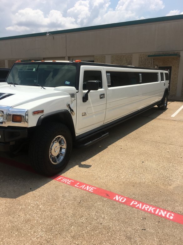 2005 Hummer H2 Limousine for Sale in Richardson, TX - Main Photo