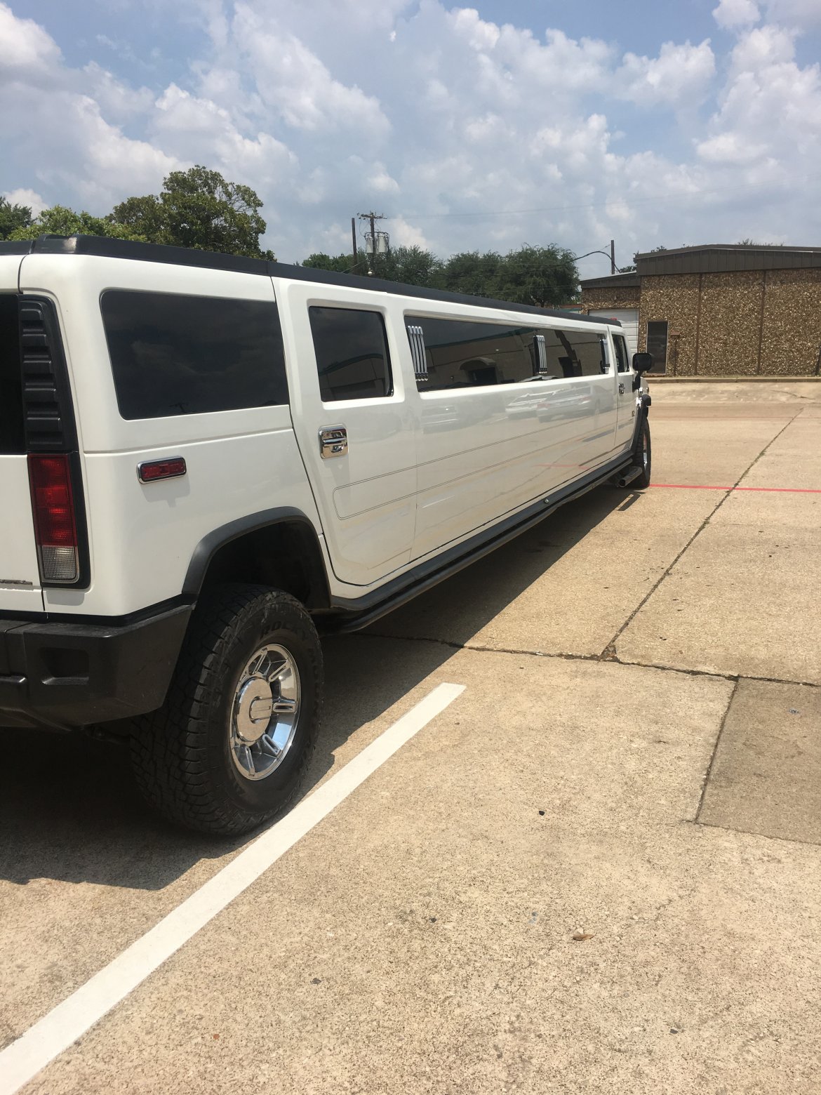 Photo of Limousine for sale: 2005 Hummer H2 200&quot; by Krystal