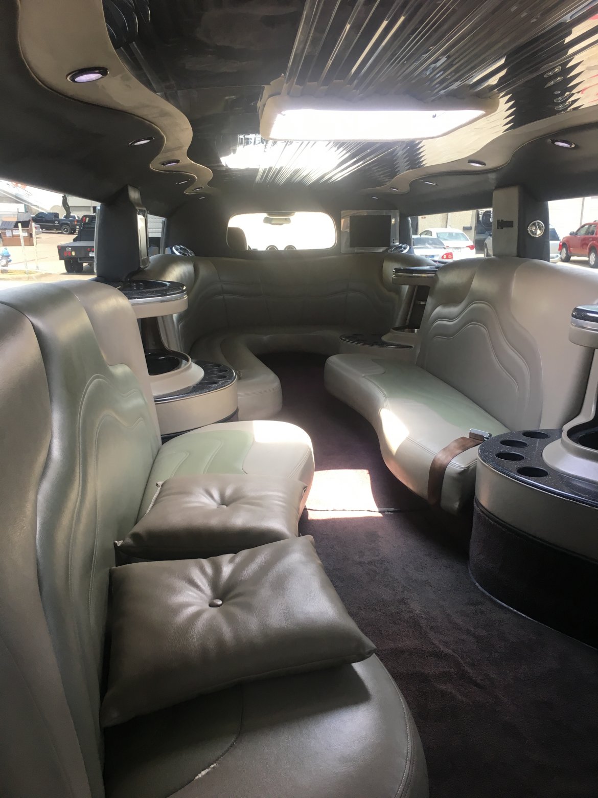 Photo of Limousine for sale: 2005 Hummer H2 200&quot; by Krystal