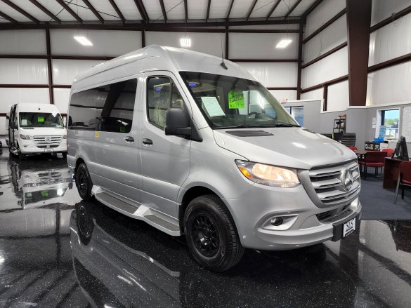 2023 Mercedes-Benz Sprinter 2500 144" Luxe Cruiser Sprinter for Sale in Houston, TX - Main Photo