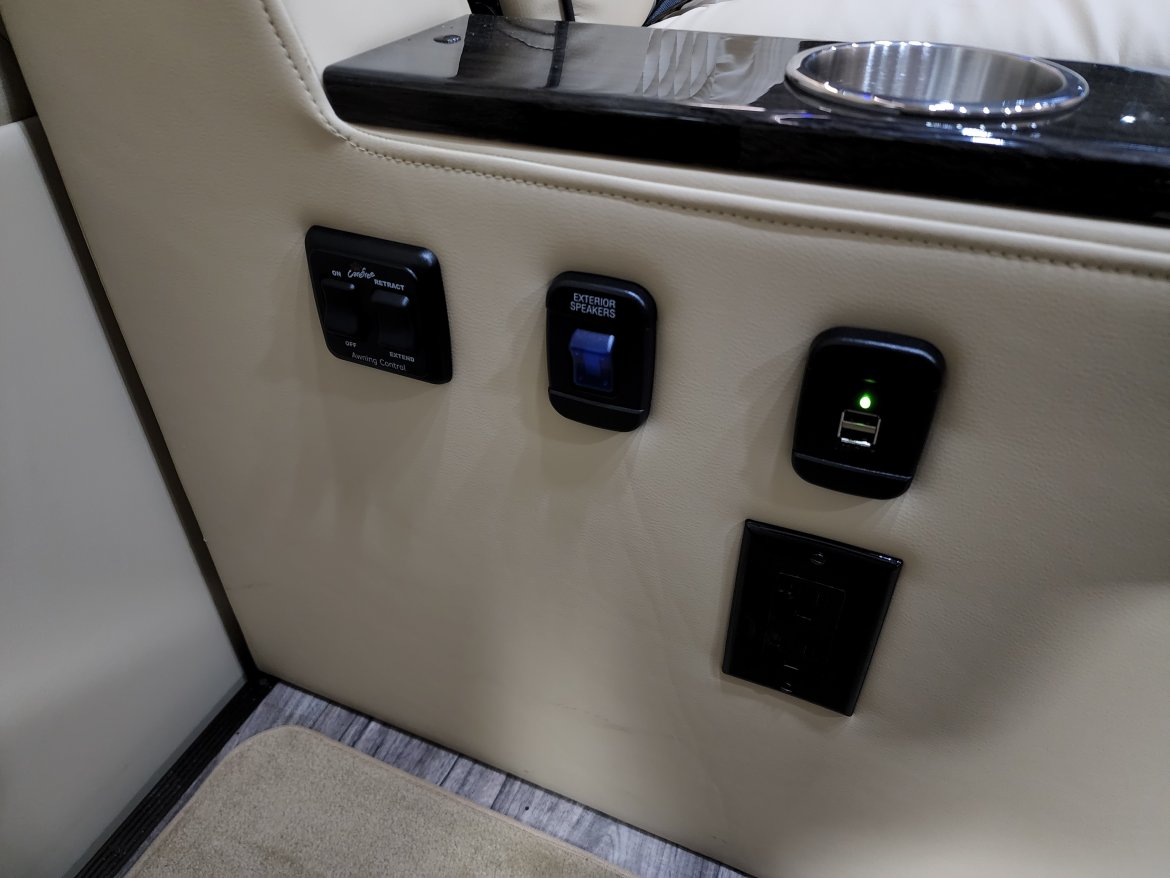 Sprinter for Sale in Houston, TX - Photo 31