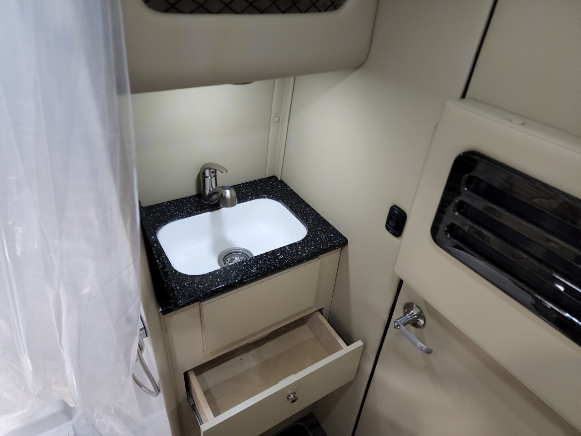 Sprinter for Sale in Houston, TX - Photo 34