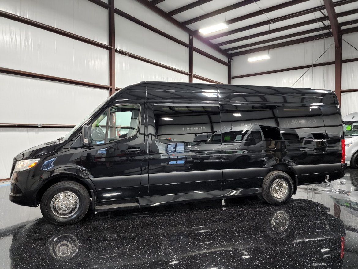 Sprinter for Sale in Houston, TX - Photo 4