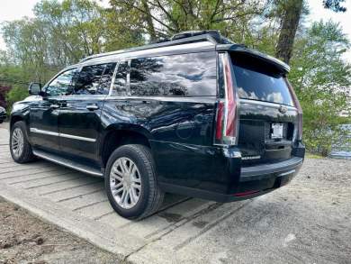2016 Cadillac Escalade CEO SUV Mobile Office for Sale in Toms river, NJ - Photo 2