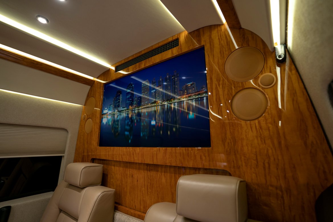 Sprinter for Sale in Long Island, NY - Photo 9