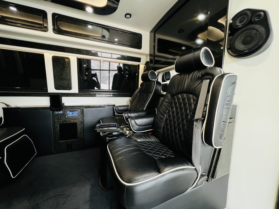 Sprinter for Sale in Hollywood, FL - Photo 8