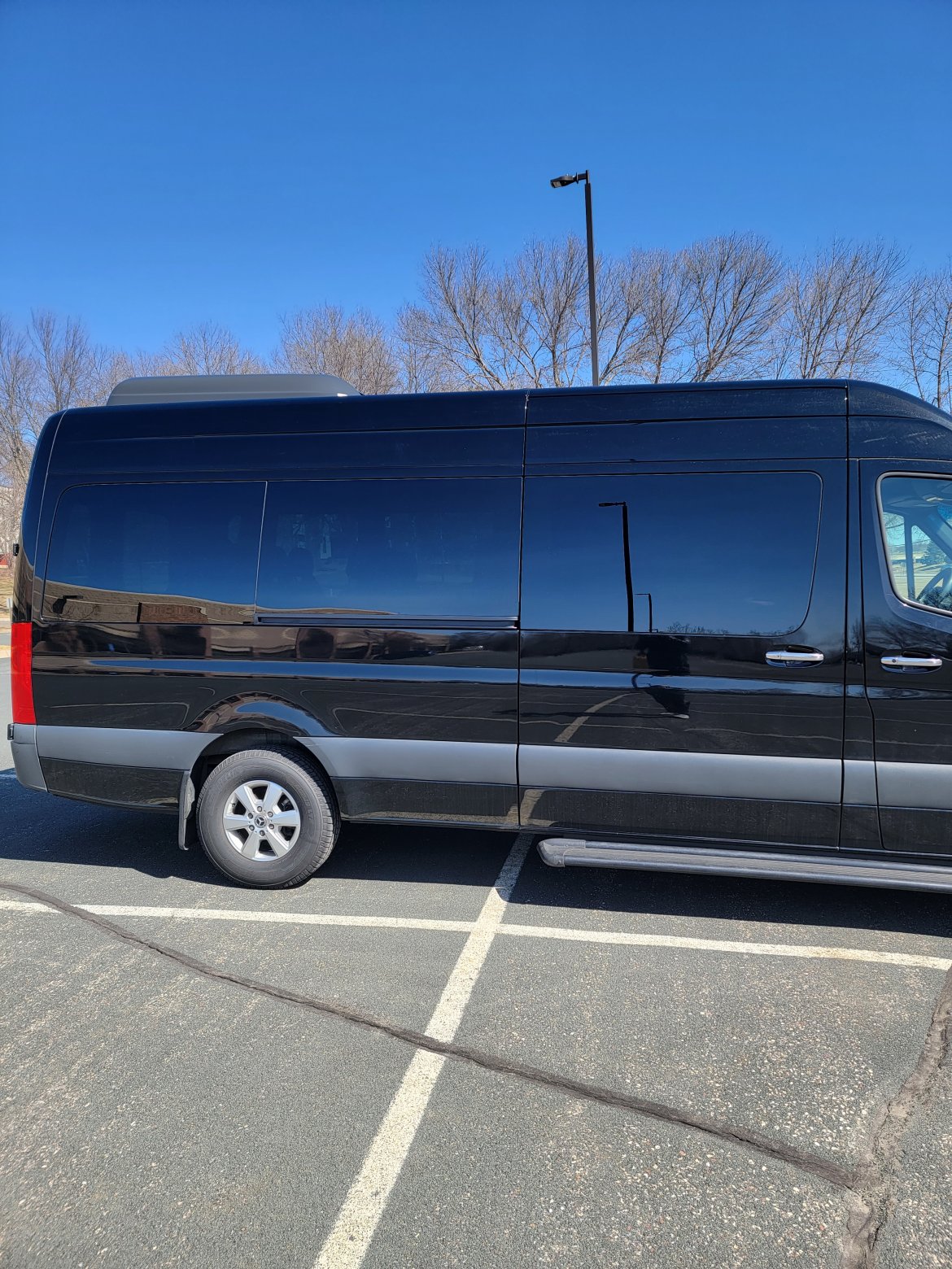 2020  Mercedes sprinter 2500 high roof , 170 inch 15 passenger Executive Van factory Warranty . - Photo 2
